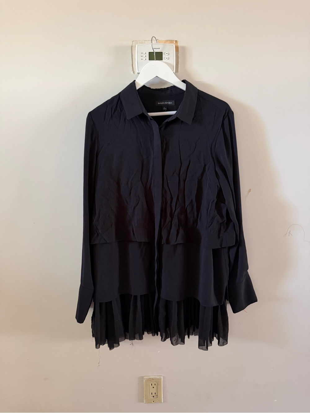 Banana republic Layered Black Women's button down shirt